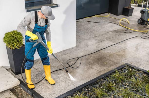 Best Pressure Washing Siding  in Lockeford, CA